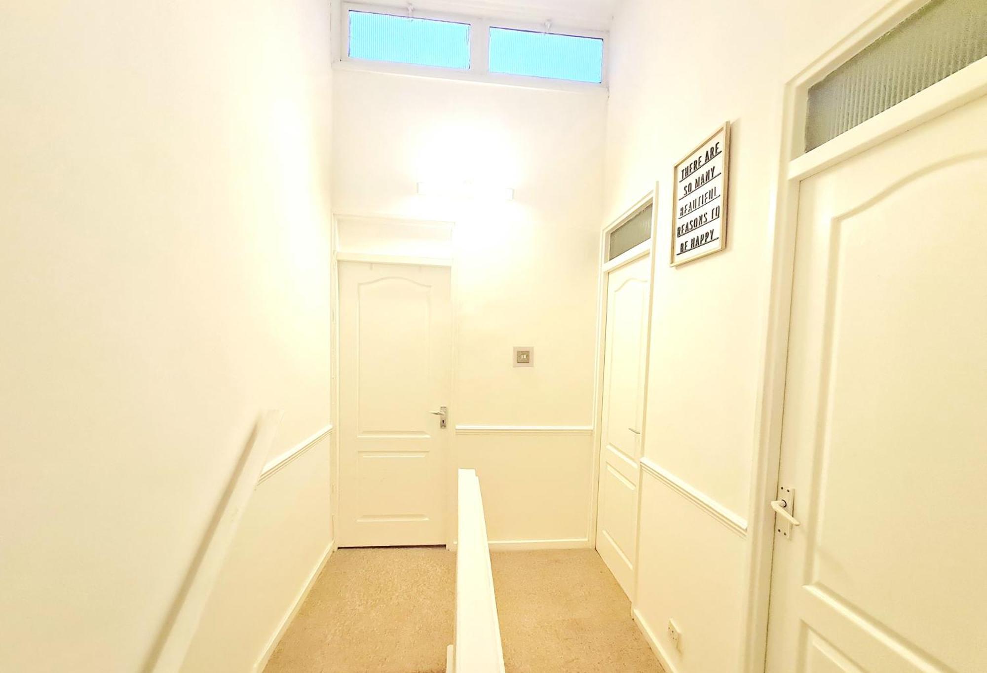 Cosy Luxurious 3 Bedroom House, Free Parking, Free Wifi, Private Garden, Free Netflix Havering Exterior photo